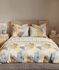 Alternative view of Luxury Geometric King Size Bedsheet Set