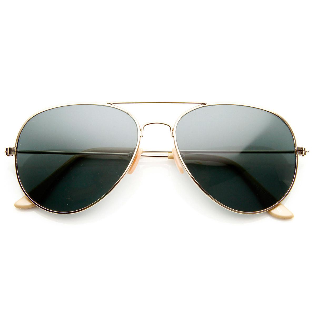 Classic Men's Aviator Sunglasses - Image 4